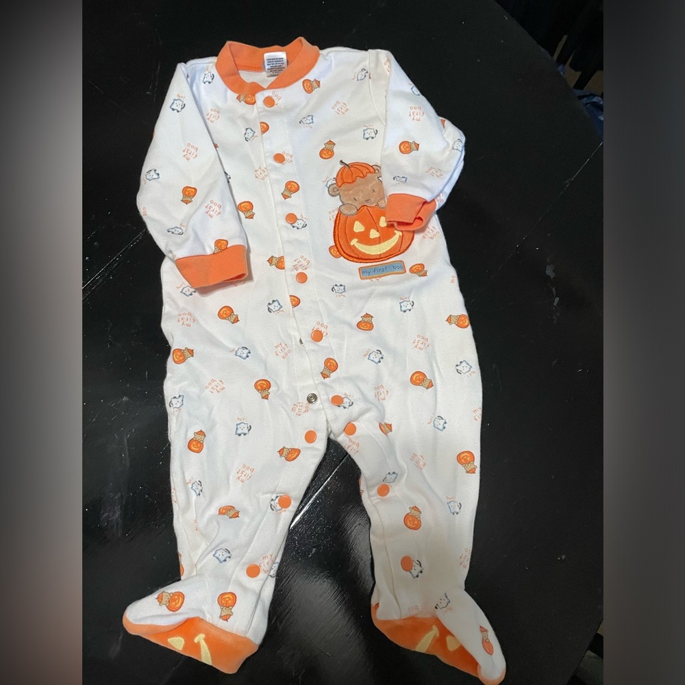 Carter’s size 9 months “ my first boo” Halloween sleep and play outfit